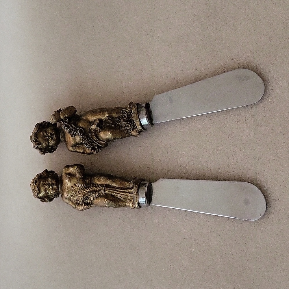 Boston Warehouse Cherub Butter Knives